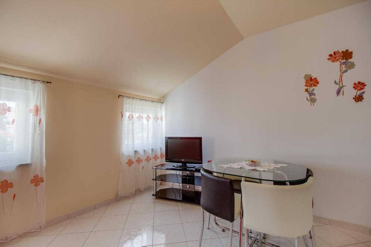Apartment Jasna Mali Lošinj Екстериор снимка